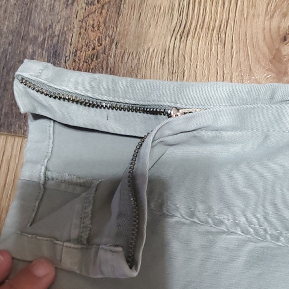 Anthropologie Gray Straight Leg Pants Modern Style - Picture 4 of 11